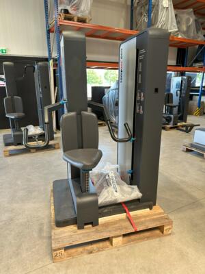 Compass 600<br>Schulterpresse/ Ruderzug vertikal